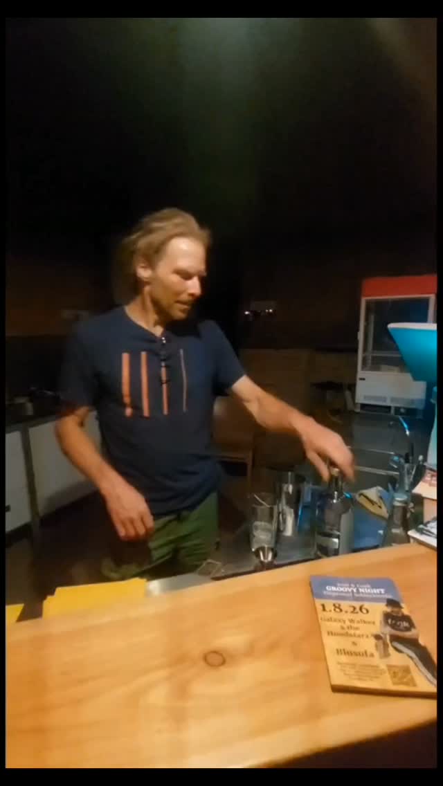 welche Cocktails gibt's zur Groovy Night 2026?
#cocktails #bioziegenkäse #burgenlandkreis #konzert