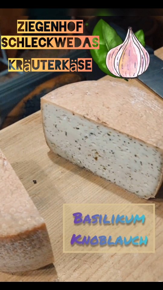 Schnittkäse mit Basilikum und Knoblauch aus Ziegenrohmilch... freitags 10-18 Uhr im Hofladen oder in ausgewählten Bioläden in #leipzig #weimar #crimmitschau #zeitz